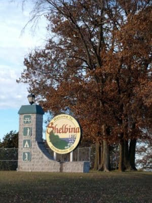 Shelbina City Lake