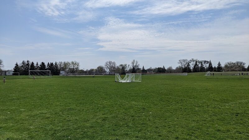 Catalpa Oaks County Park - Southfield,