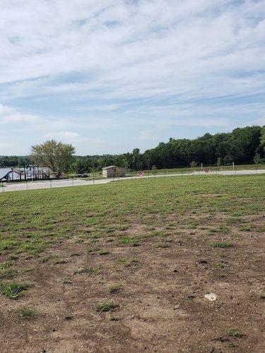 Melvin Murry Dog Park - Spring Hill, KS