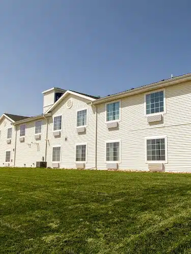 Cobblestone Inn & Suites - Springfield - Springfield, CO