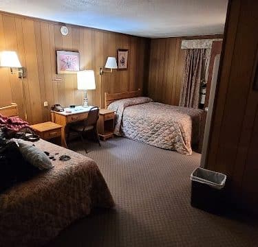J's Motel - Springfield, CO