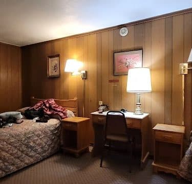 J's Motel - Springfield, CO