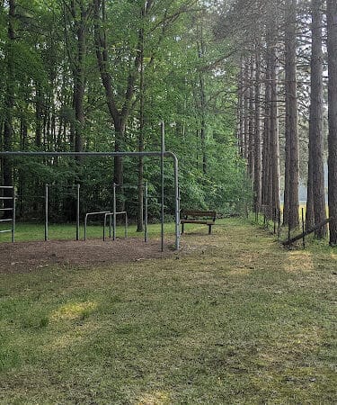 Lakefield Park