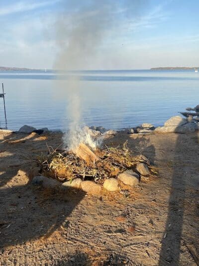 Sutton Park - Suttons Bay,