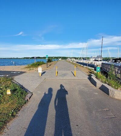 Suttons Bay Beach - Suttons Bay,