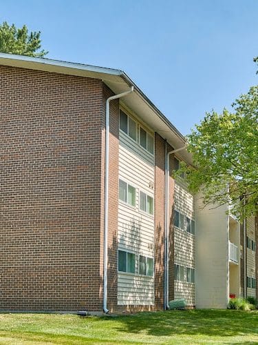 Heather Hill Apartments