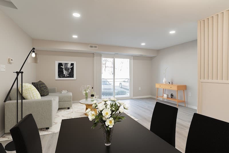 Raleigh Court Apartments - Temple Hills, MD