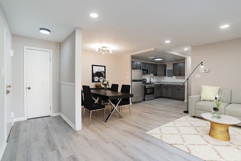 Raleigh Court Apartments - Temple Hills, MD