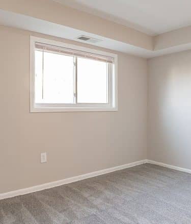 Raleigh Court Apartments
