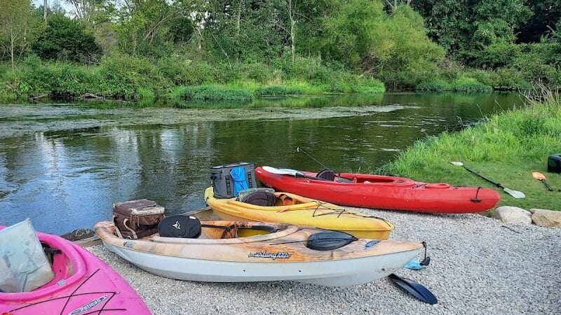 Hoshel Canoe County Park - Three Rivers,