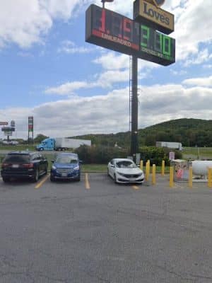 Dog Park at Love's Travel Stops - Toms Brook, VA