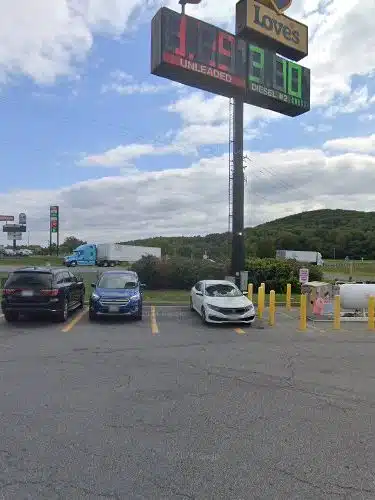 Dog Park at Love's Travel Stops - Toms Brook, VA