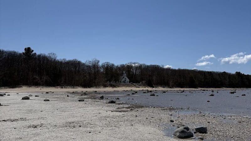 Old Mission Point Park - Ridgewood Trailhead - Traverse City,