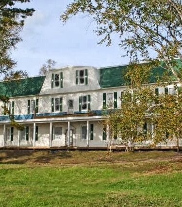 Birch Lodge & Motel