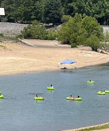 Canoe and Trail Sweetwater Tubing - Tylertown, MS