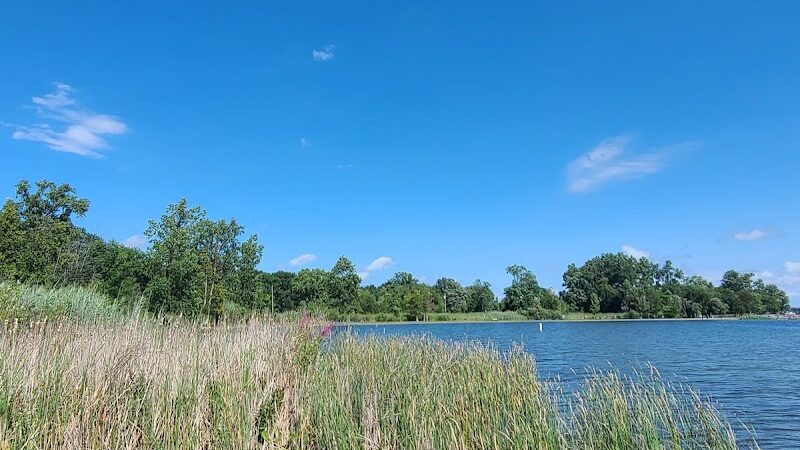 Elizabeth Lake Woods Park - Waterford Township,