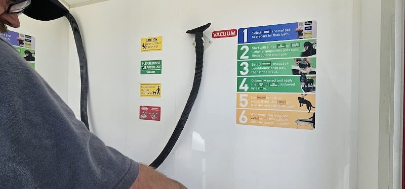Fresh-N-Clean Pet Wash - Wayland,