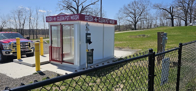 Fresh-N-Clean Pet Wash - Wayland,