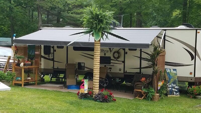 Weidman KOA Holiday - Weidman,