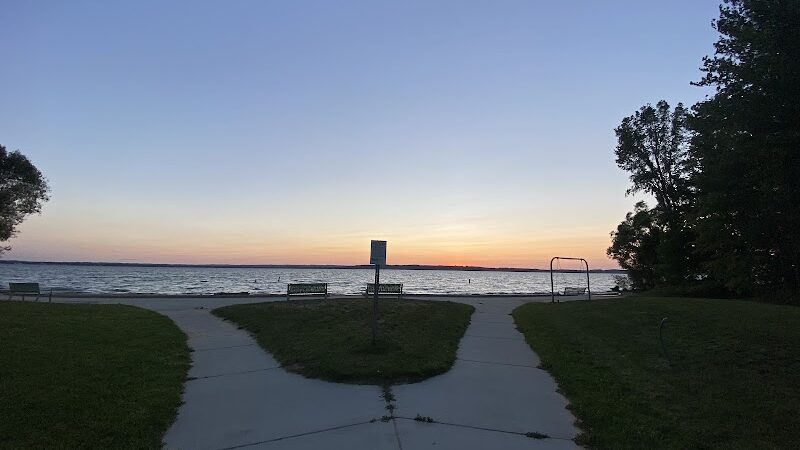 Bayside Park - Williamsburg,