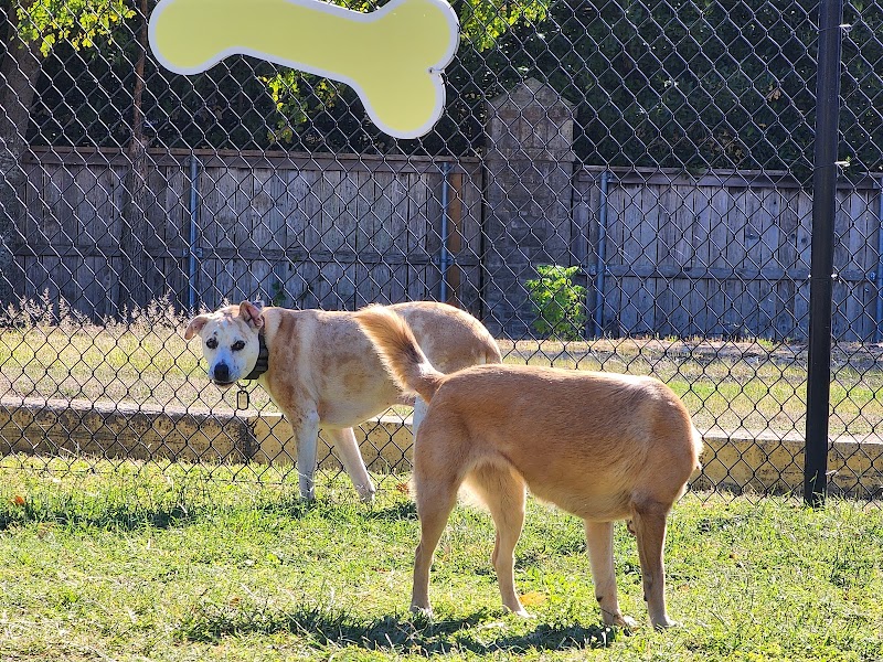 Woof Way Dog Park - Woodway, TX