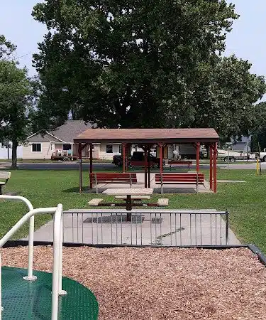 Albany Main Street Park