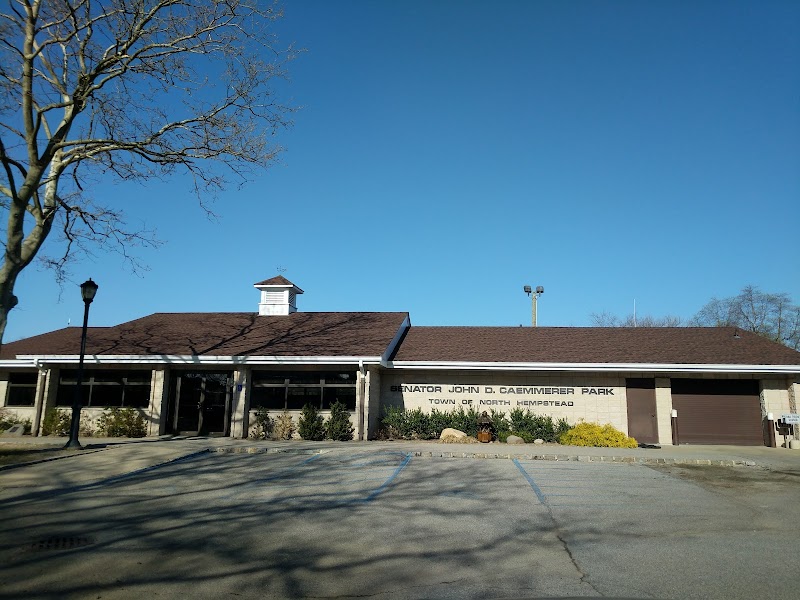 John D Caemmerer Park - Albertson, NY
