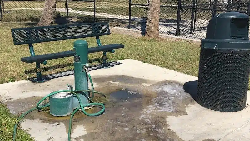 Apollo Beach Dog Park - Apollo Beach, FL