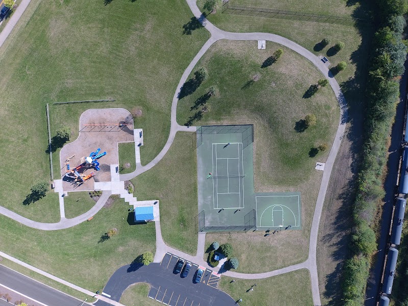 Riley's Run Dog Park - Bartlett, IL