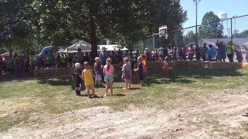 Beecher City Community Park - Beecher City, IL