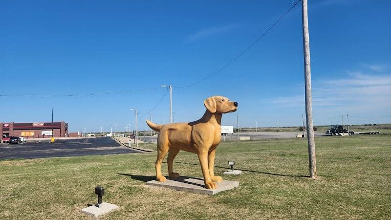 OnCue Truck Stop And Dog Park - Billings, OK