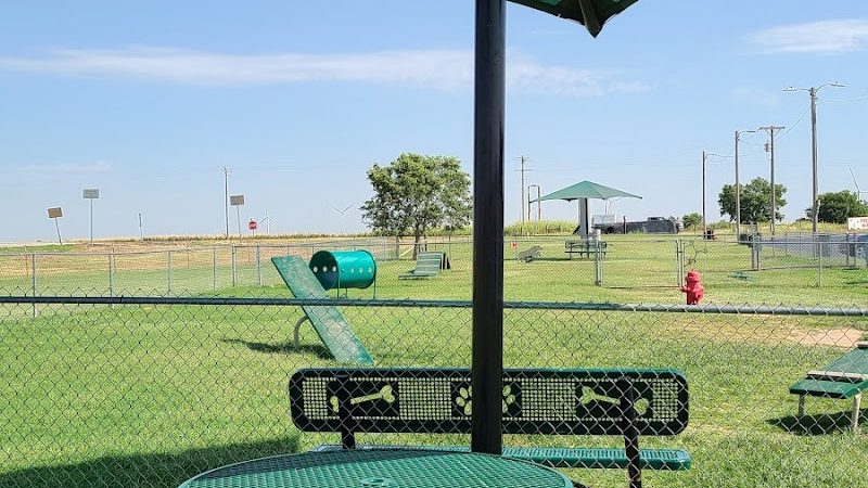 OnCue Truck Stop And Dog Park - Billings, OK