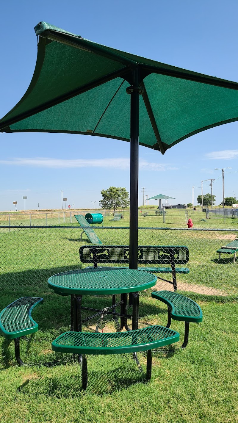 OnCue Truck Stop And Dog Park - Billings, OK