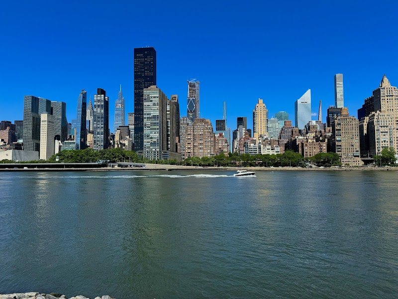 Pier 1 Playground - Brooklyn, NY