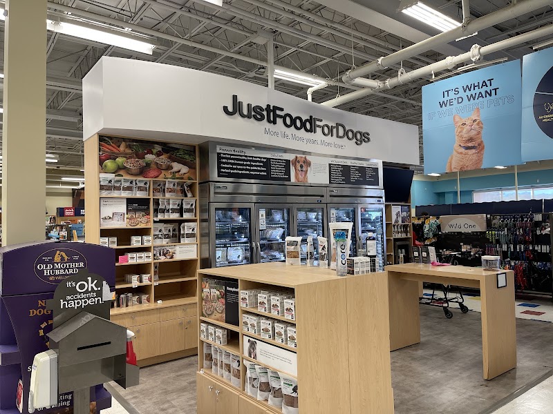 Petco - Carle Place, NY