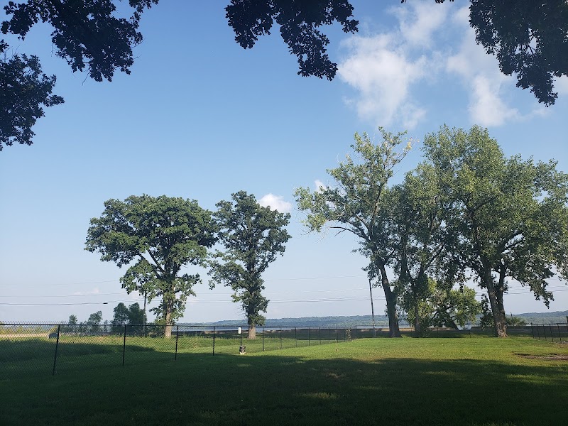 Walnut Dog Park - Chillicothe, IL