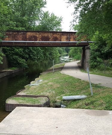 Old Colona Park