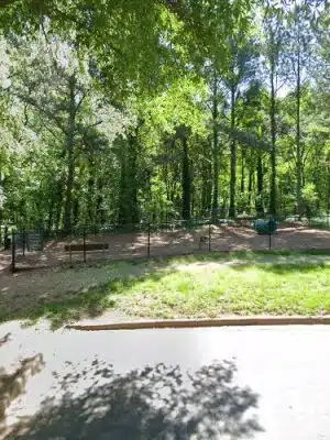 Sailpointe Dog Park