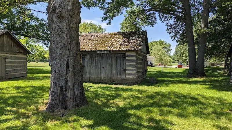 Cowden Park - Cowden, IL