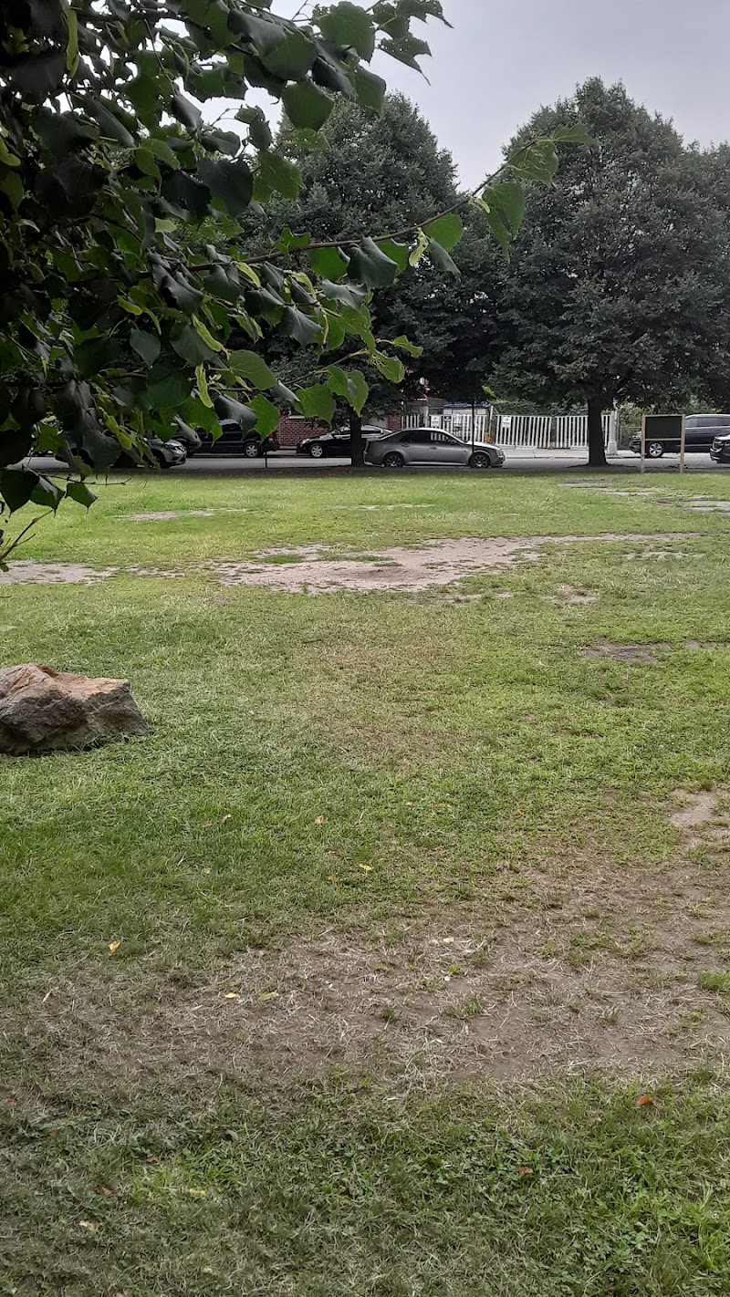 Landing Lights Dog Run - East Elmhurst, NY