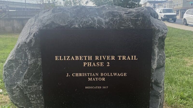 Elizabeth River Parkway - Elizabeth, NJ