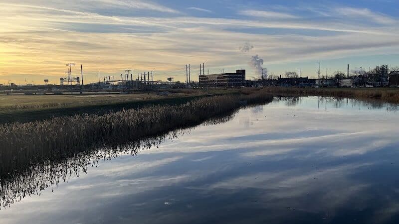 Elizabeth River Parkway - Elizabeth, NJ