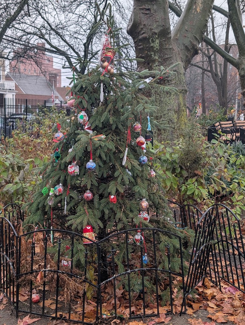 Veterans Grove - Elmhurst, NY