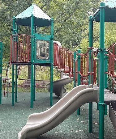 Bowlby Park