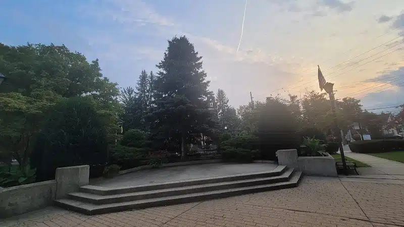 Veterans Memorial Park - Floral Park, NY