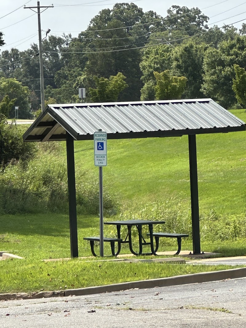 Trails to Tails Dog Park