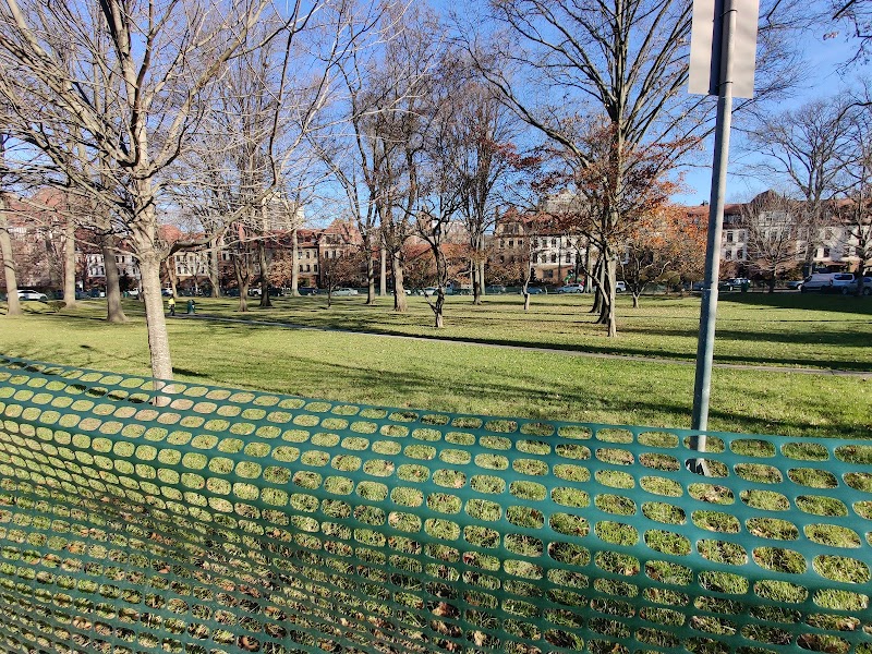 Hawthorne Park Forest Hills - Forest Hills, NY