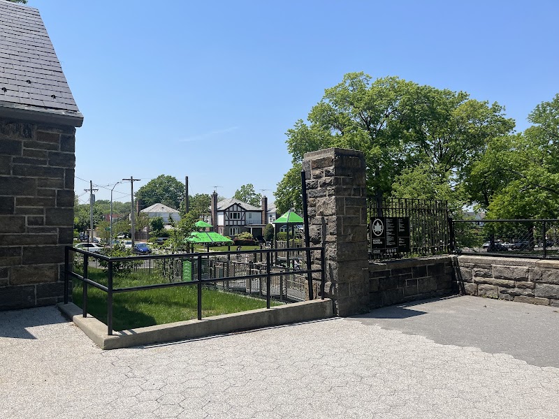Cunningham Park Picnic Area - Fresh Meadows, NY
