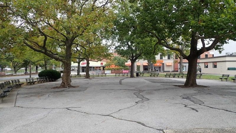 Fresh Meadows Park - Fresh Meadows, NY