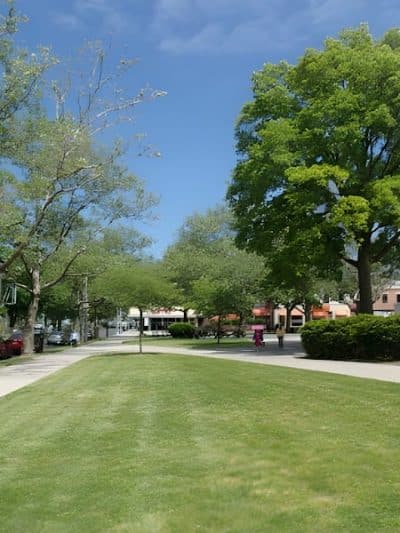Fresh Meadows Park - Fresh Meadows, NY